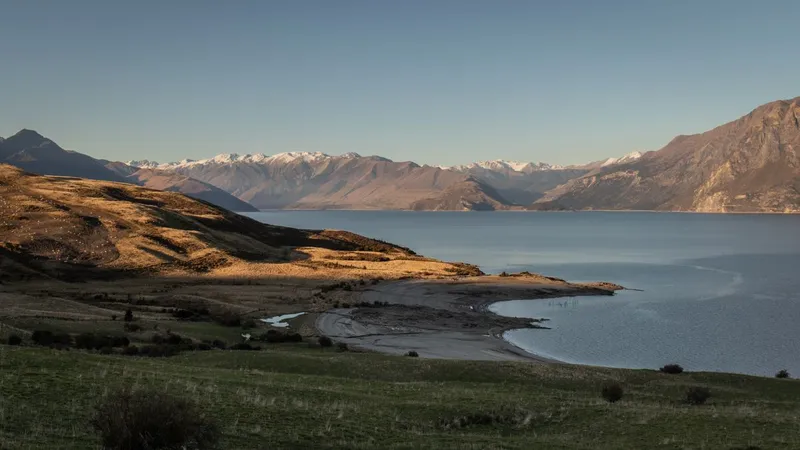 Lake Hawea